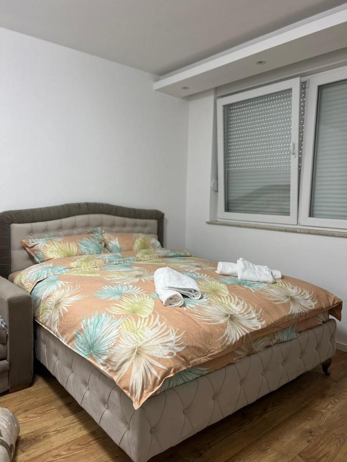 Apartmani Imperial Novi Pazar Exterior foto
