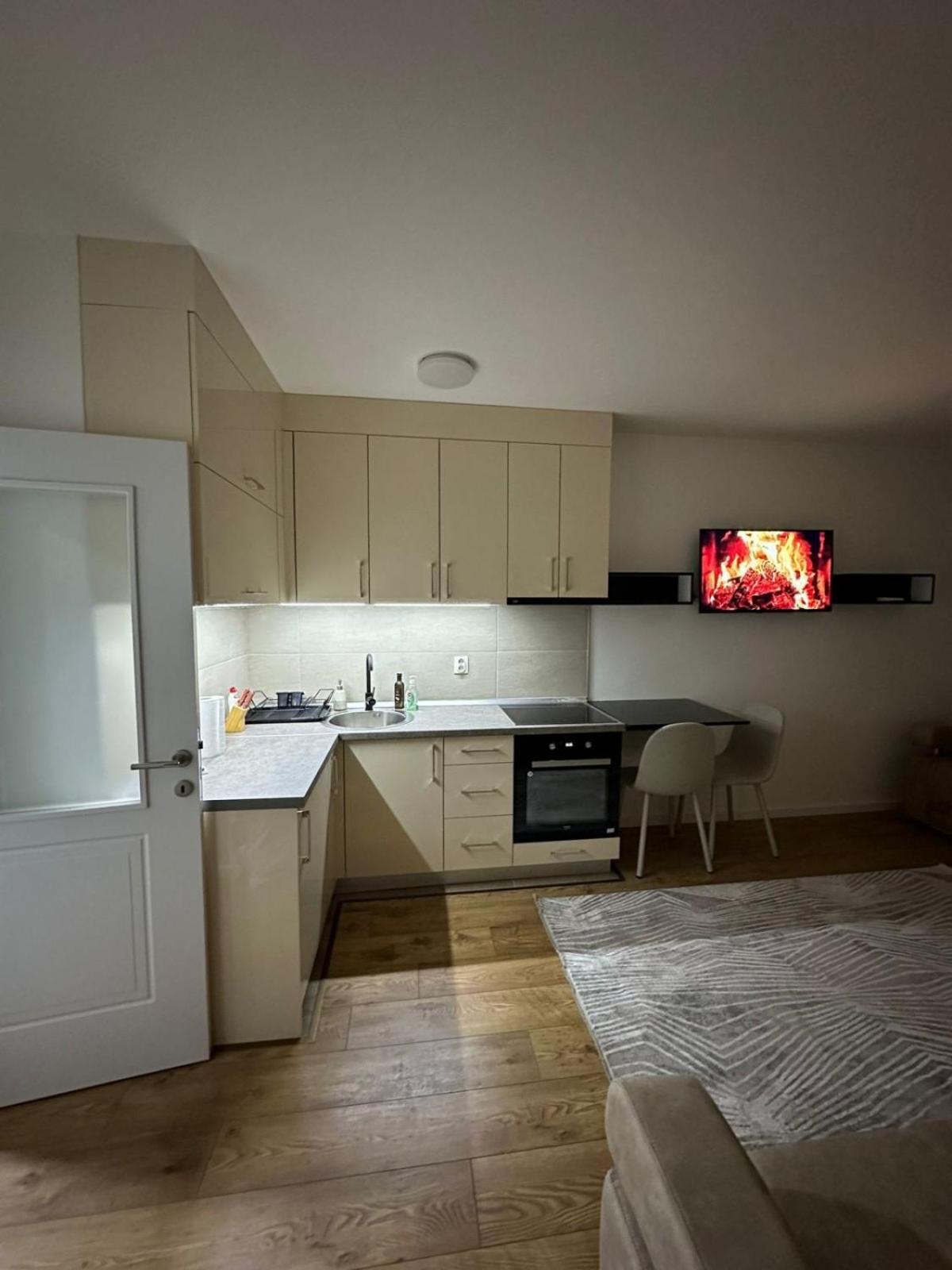 Apartmani Imperial Novi Pazar Exterior foto