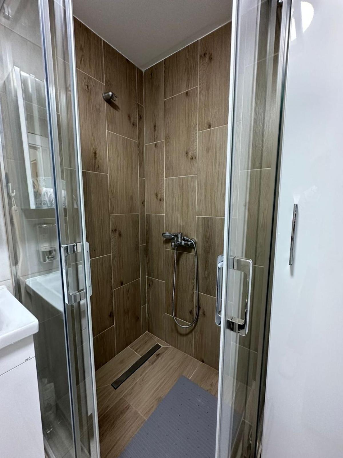 Apartmani Imperial Novi Pazar Exterior foto